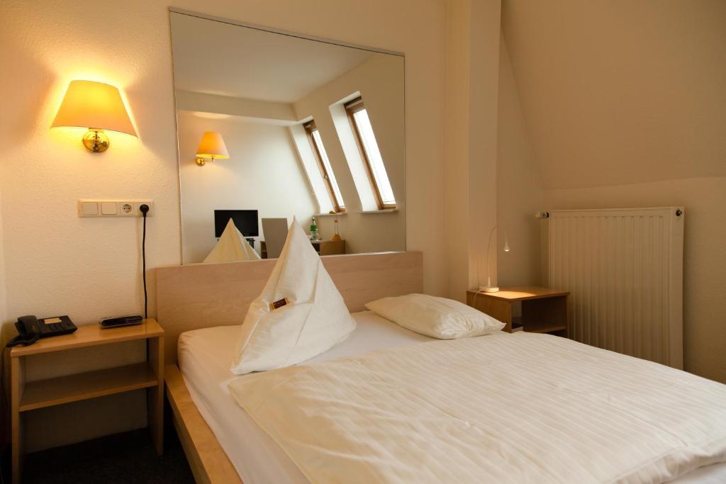 Hotel Moerser Hof Buitenkant foto